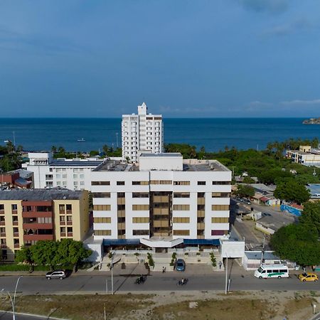 Hotel Axis Inn By Geh Suites سانتا مارتا المظهر الخارجي الصورة