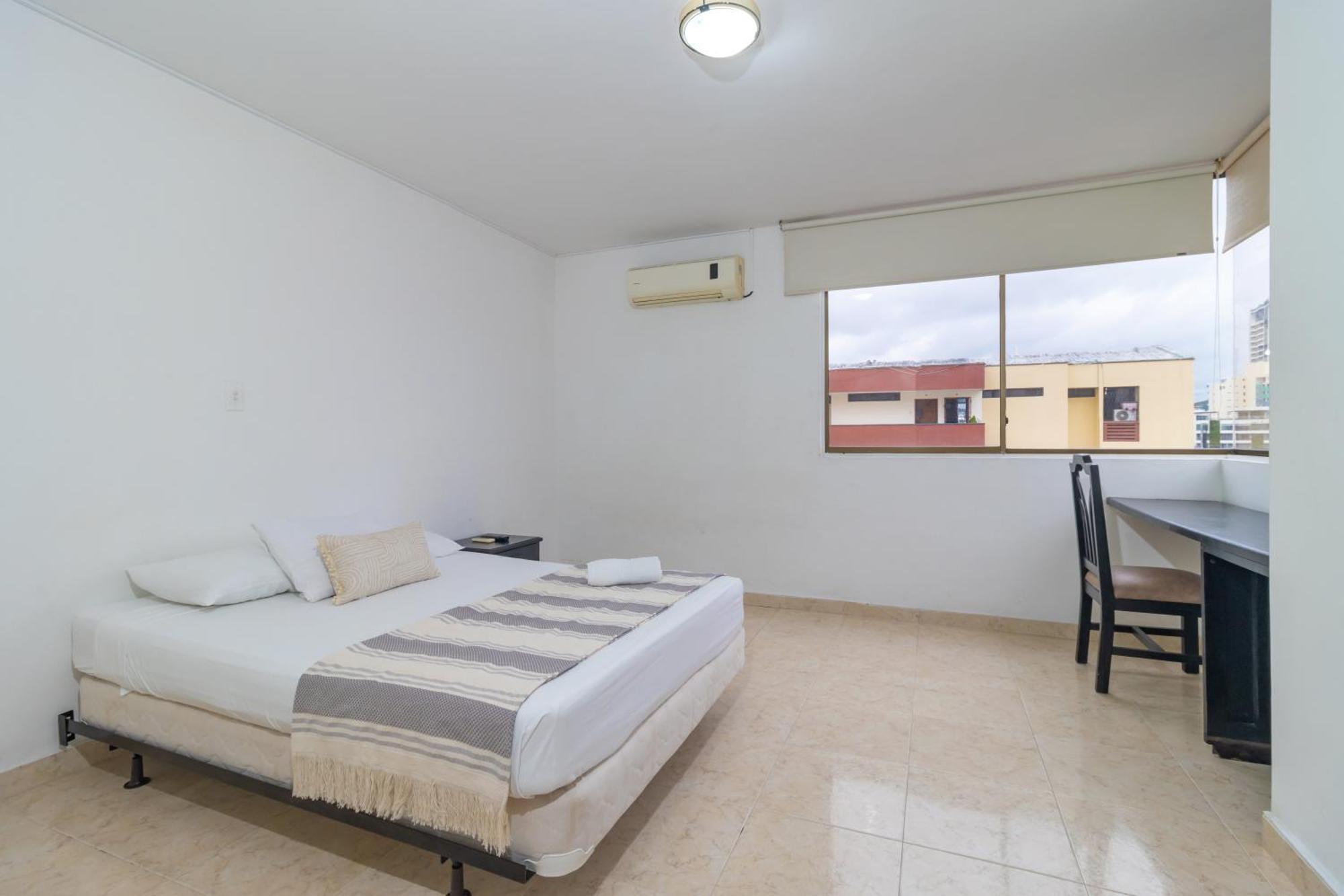 Hotel Axis Inn By Geh Suites سانتا مارتا المظهر الخارجي الصورة