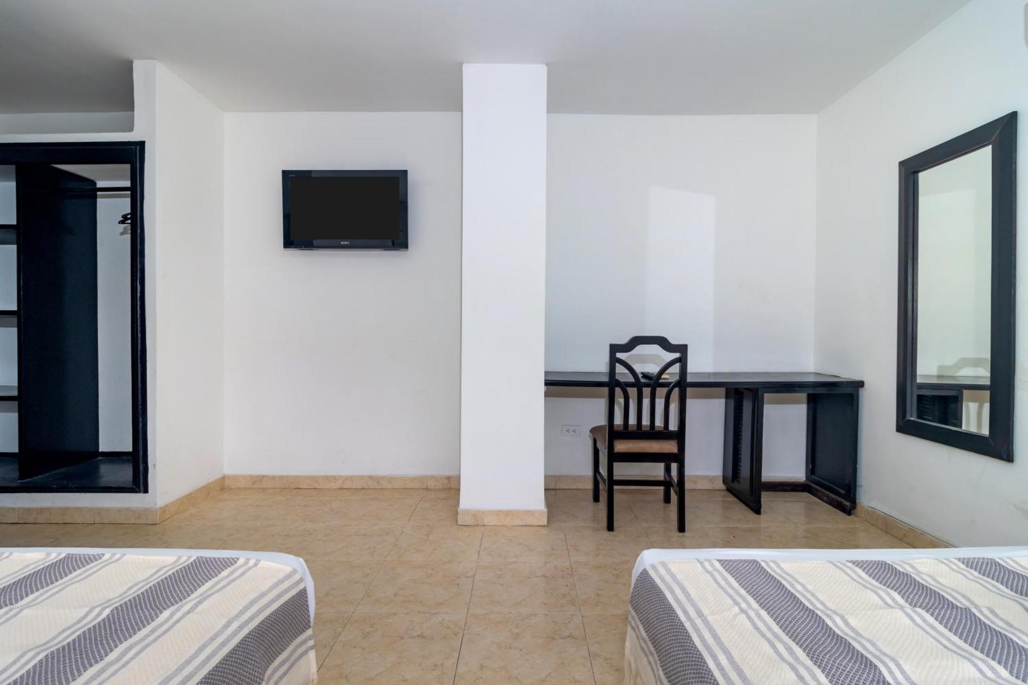 Hotel Axis Inn By Geh Suites سانتا مارتا المظهر الخارجي الصورة