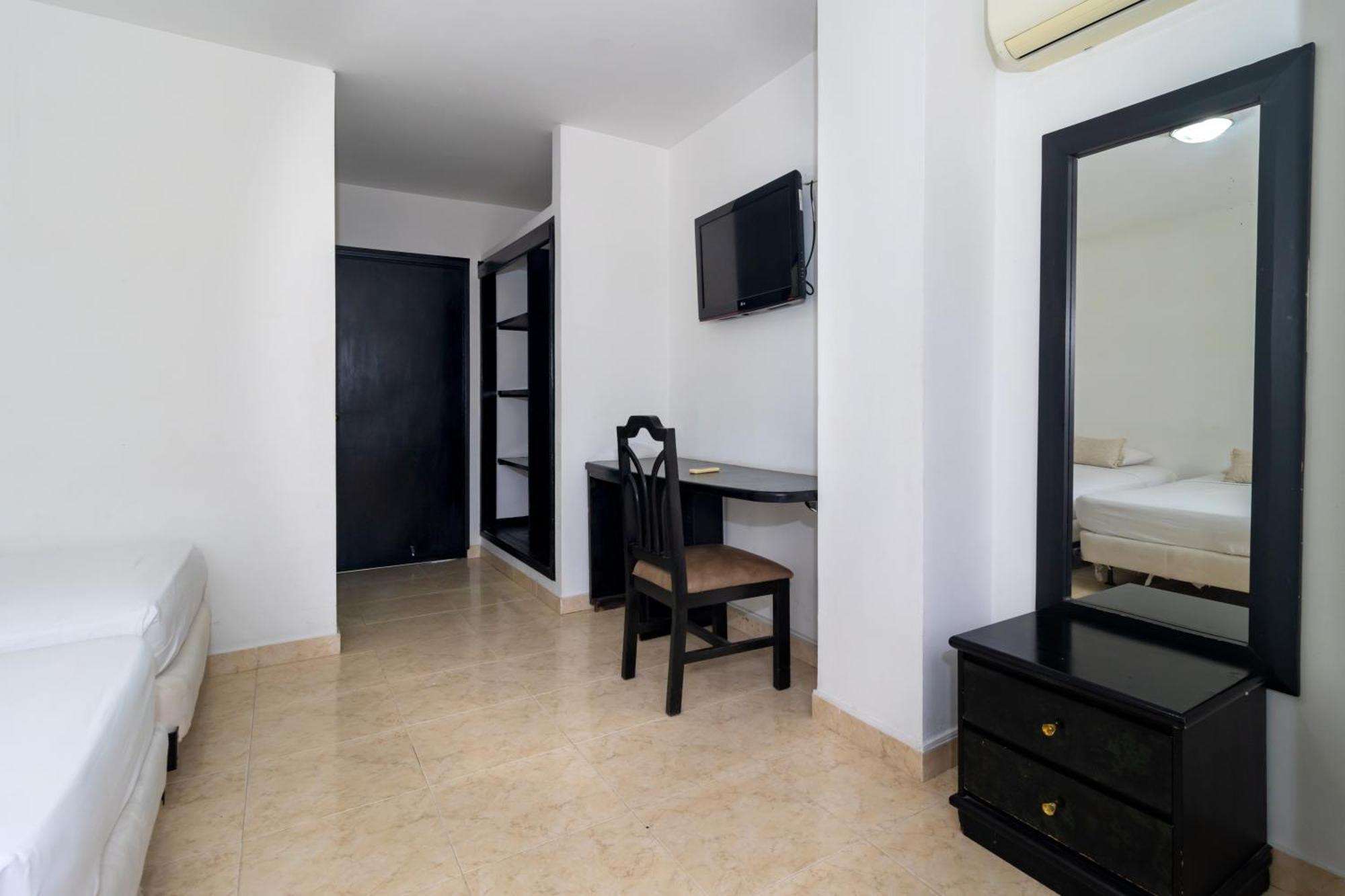 Hotel Axis Inn By Geh Suites سانتا مارتا المظهر الخارجي الصورة