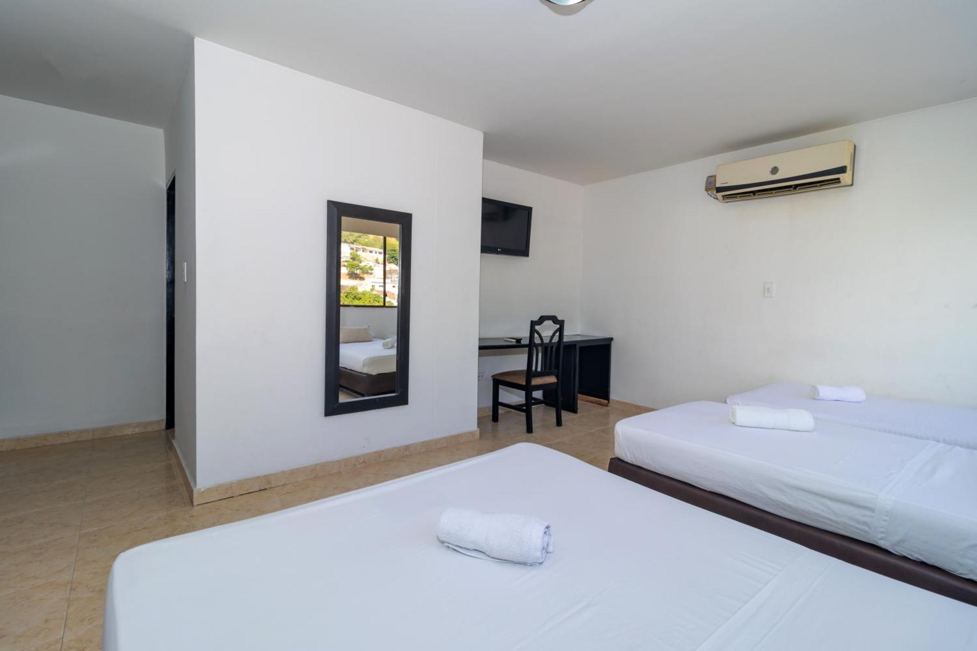 Hotel Axis Inn By Geh Suites سانتا مارتا المظهر الخارجي الصورة